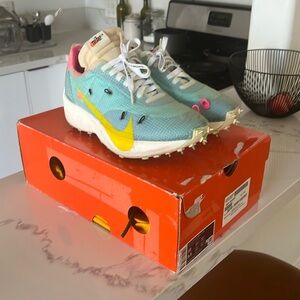 OffWhite Vapor blue/yellow and pink! size 10 in women’s 8.5 men